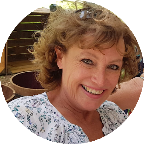 Portrait of Lynne Grubb